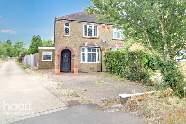 Newport Road, New Bradwell, MK13, photo 1