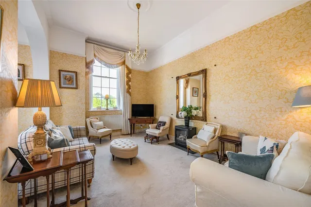 King George Gardens, Chichester, PO19, photo 3