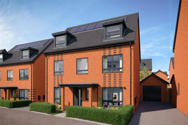 Elmwood Crescent, Hazlemere, HP15, photo 2