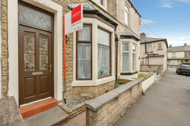 Haven Street, Burnley, Lancashire, BB10, photo 1
