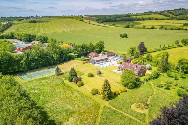 Allens Farm Lane, Exton, Southampton, Hampshire, SO32 3NW, photo 1