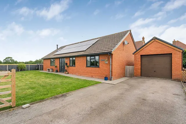 Ash Grove, Holme Lacy, Hereford, Herefordshire, photo 1