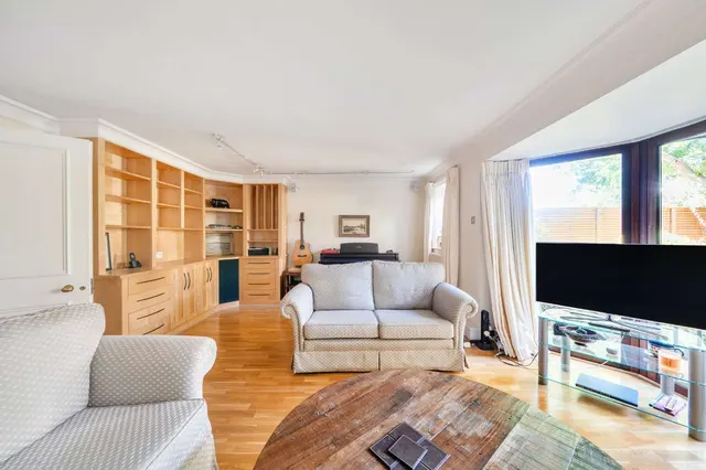 Ellerdale Road, London, NW3, photo 2