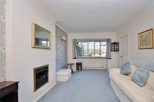 Fir Tree Road, Epsom, KT17, photo 3