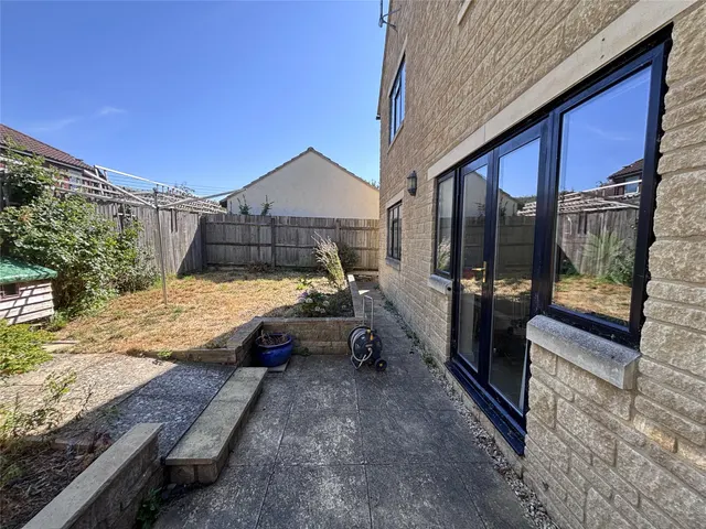 Photo 3 — Station Road, Gloucestershire, Bishops Cleeve, GL52 8HJ