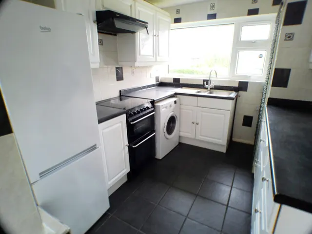 Holloway Close, East Bridgford, NG13, photo 2