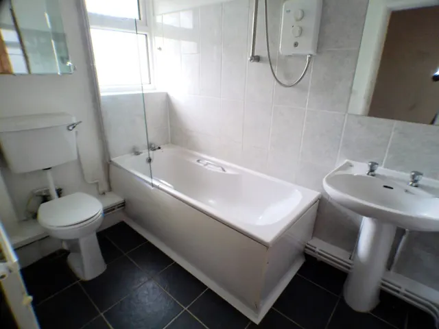 Holloway Close, East Bridgford, NG13, photo 3
