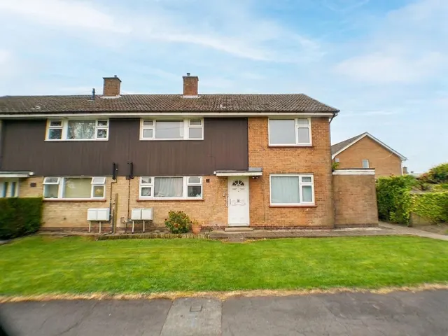 2 bedroom flat, Holloway Close, East Bridgford, NG13