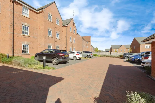 Tay Road, Leicester, LE19, photo 2