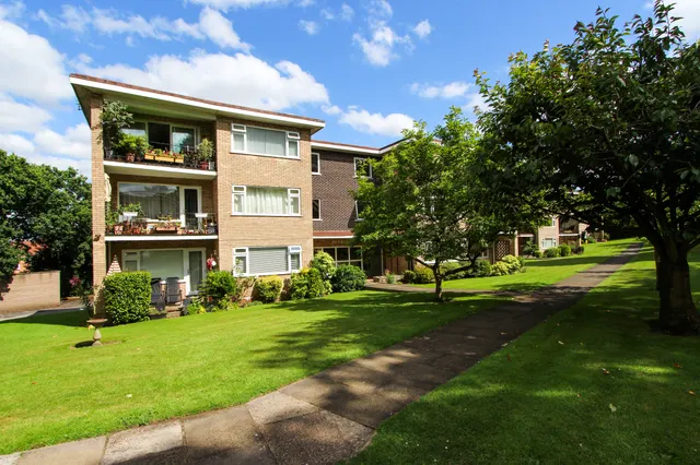 Flat 5, Oundle Court Vesey Close, Sutton Coldfield, Sutton Coldfield, B74 4QN, photo 1