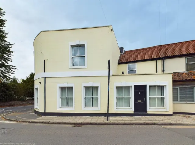 Henbury Road, Westbury-On-Trym, BS9, photo 1