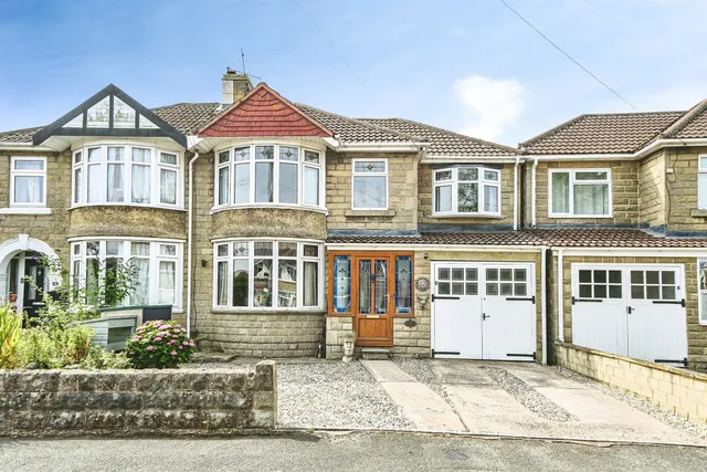 Cornwall Avenue, Swindon, photo 1