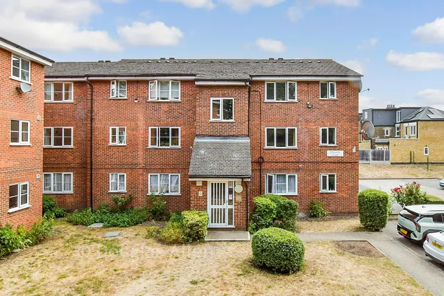 Yunus Khan Close, Walthamstow, E17, photo 1