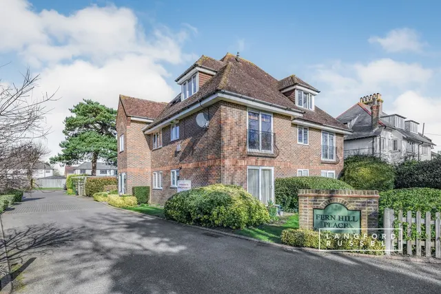 Tubbenden Lane South, Orpington, BR6, photo 1