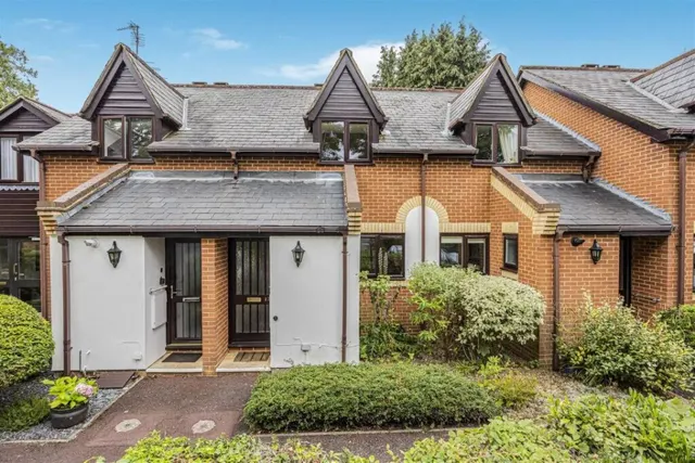 Regency Heights, Caversham, RG4, photo 1