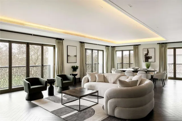 Ashburton Place, London, W1J 8AS, photo 1