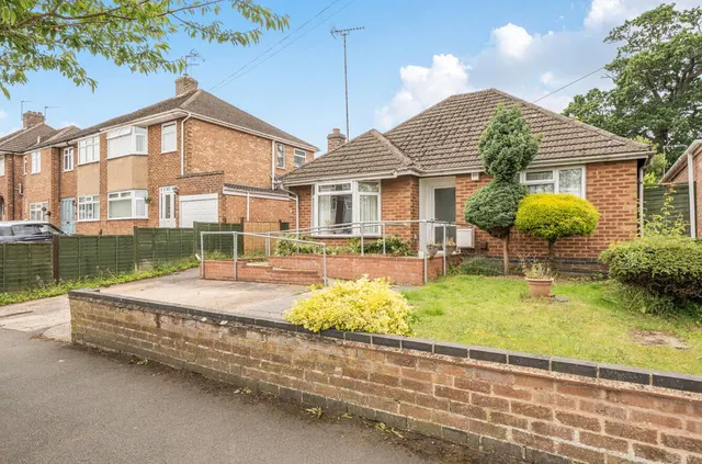 Fleet Crescent, Hillmorton, CV21, photo 2