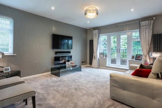 Wood End Drive, Barnt Green, B45, photo 3