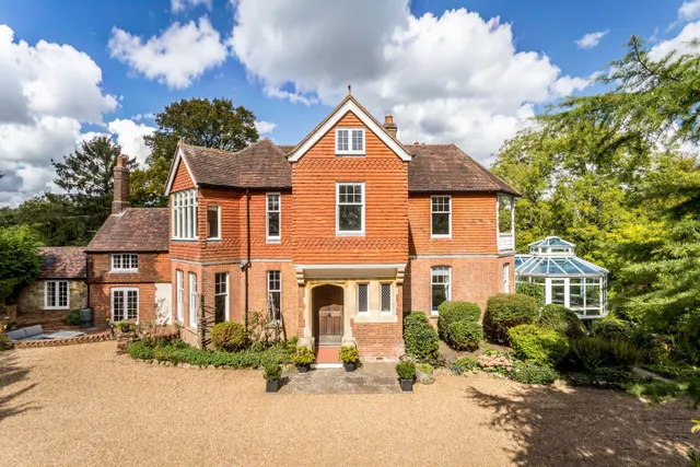 Burwash Road, Heathfield, TN21, photo 1
