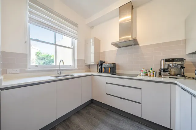 Cross Street, Hove, BN3, photo 3