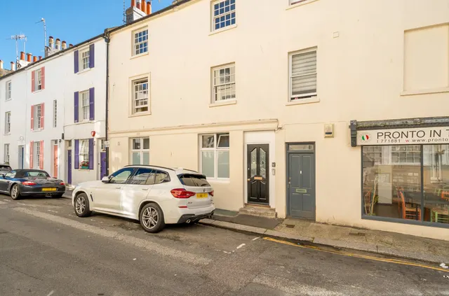 Cross Street, Hove, BN3, photo 1