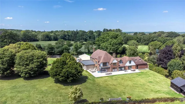Inkpen Common, Inkpen, Hungerford, Berkshire, RG17 9QT, photo 1