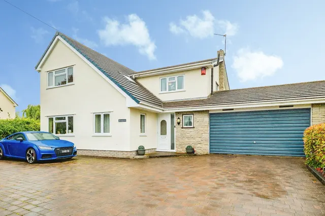 Castle Green Cardiff, CF5, photo 1