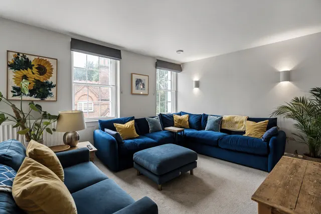 Photo 3 — 48 Chapel Street, Marlow SL7 1DD