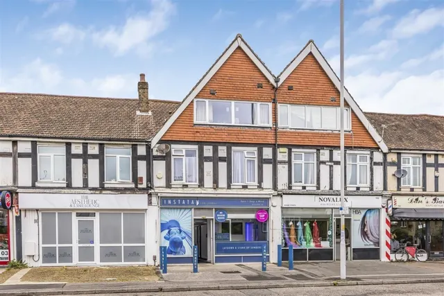 Alder Road, Poole, BH12, photo 1