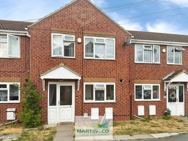 Glaisdale Court, Laughton Common, Sheffield, photo 1