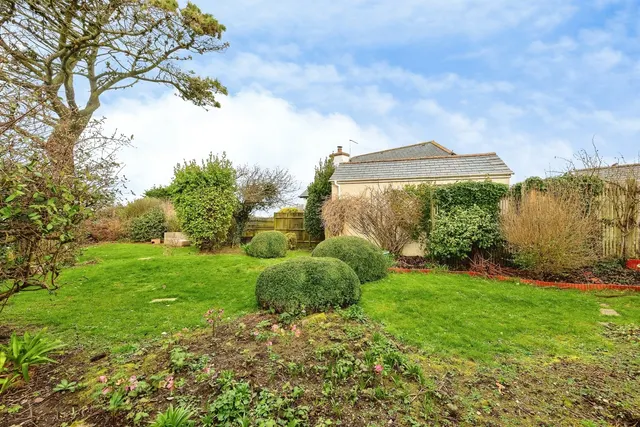 Bossiney Road, Tintagel, PL34, photo 3