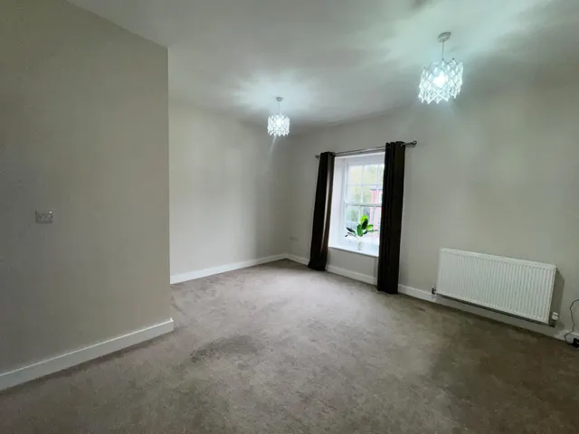 High Street, Lincoln, LN5, photo 2