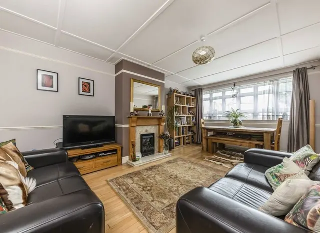 Cross Deep, Twickenham, TW1, photo 1