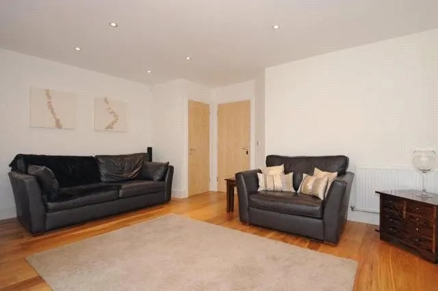 Heathlands Place, SL5, photo 3