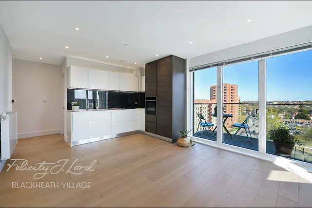 Kidbrooke Park Road, London, SE3, photo 3