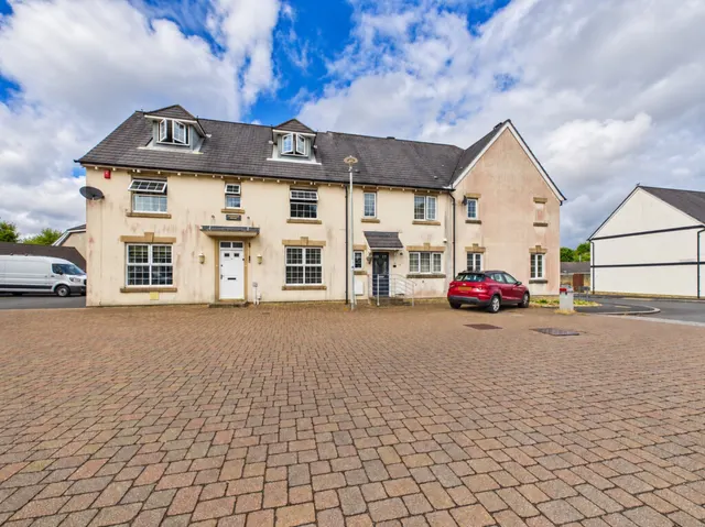 Temeraire Road, Manadon Park, PL5, photo 2