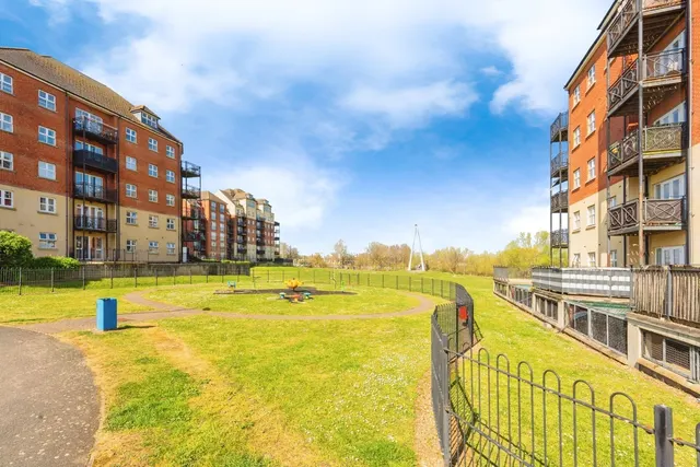 Photo 2 — Britannia House, Palgrave Road, Bedford, Bedfordshire, MK42