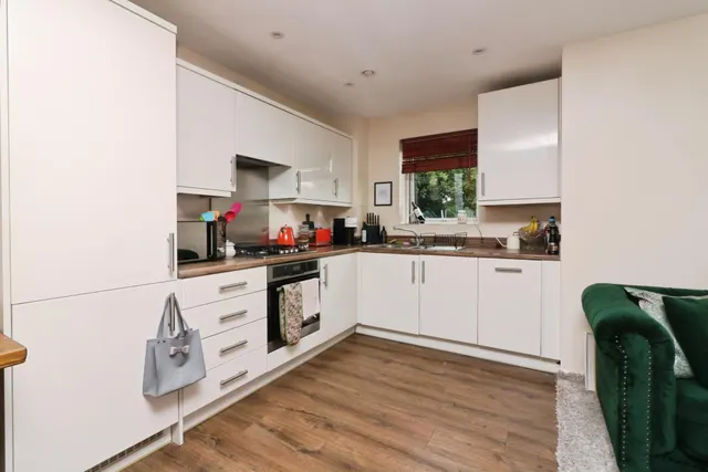 Photo 2 — Noble Court, Drury Lane, Stevenage SG1