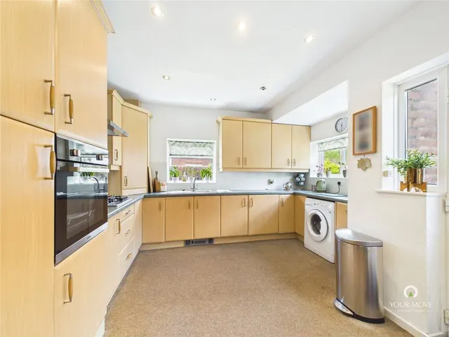 Photo 3 — Holburn Crescent, Ryton, Tyne and Wear, NE40