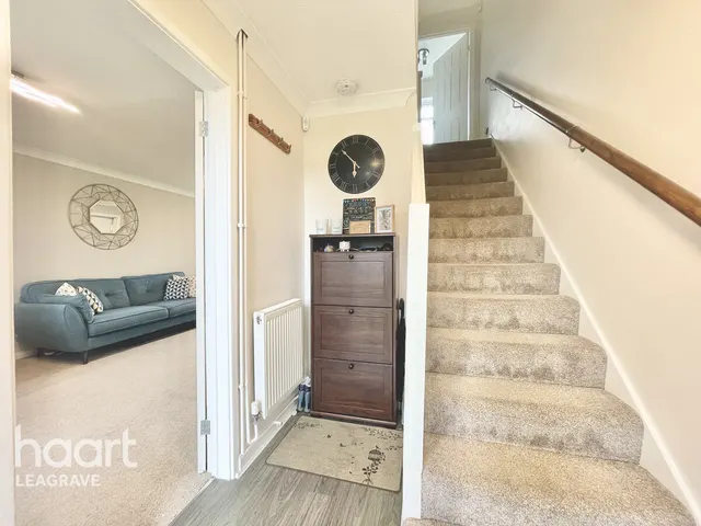 Cherrytree Walk, Dunstable, LU5, photo 2