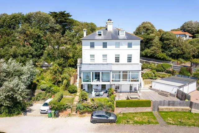 Vicarage Road, Sandgate, CT20, photo 1