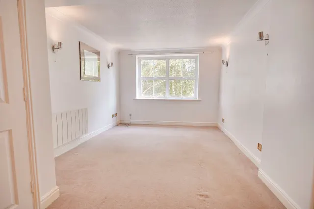 Sheering Lower Road, Sawbridgeworth, CM21, photo 3