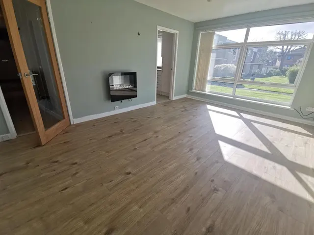 Hunters Court, Gosforth, NE3, photo 2