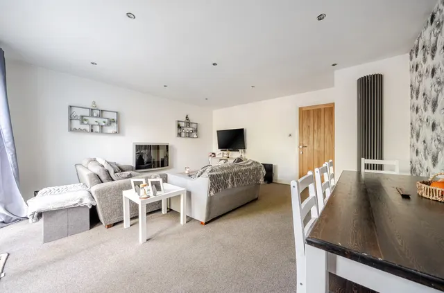 Mabey Close, Gosport, PO12, photo 2