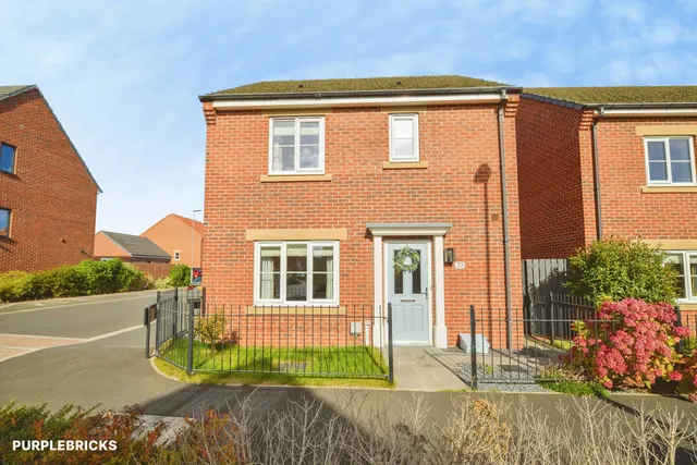Sculptor Crescent, Stockton-On-Tees, TS18, photo 1