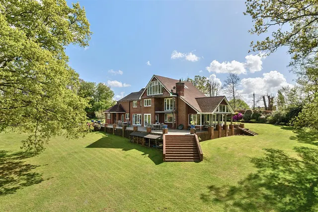 Salterns Lane, Old Bursledon, photo 1