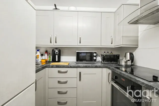 Wey Hill, Haslemere, GU27, photo 2