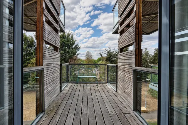 Photo 3 — Rustat Avenue, Cambridge, Cambridgeshire