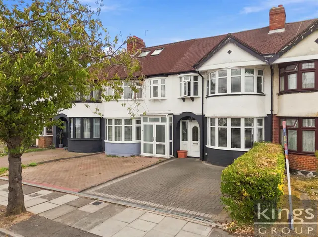 Tynemouth Drive, Enfield, photo 1