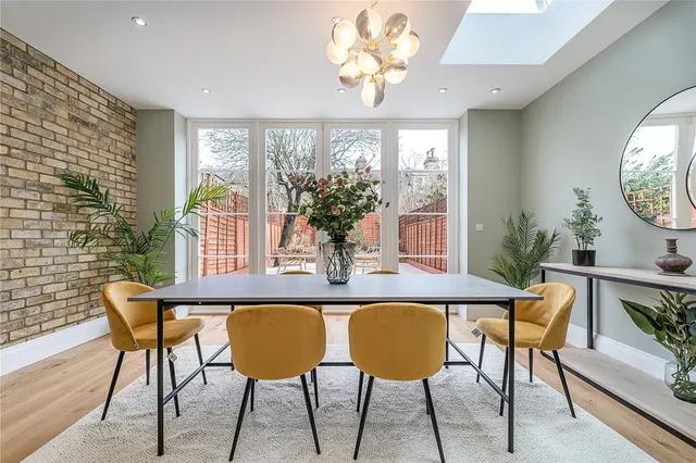 Photo 3 — Tancred Road, London, N4